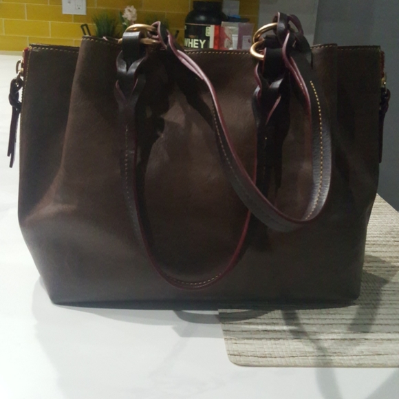 Dooney and Burke Large Barlow Satchel - Picture 3 of 9